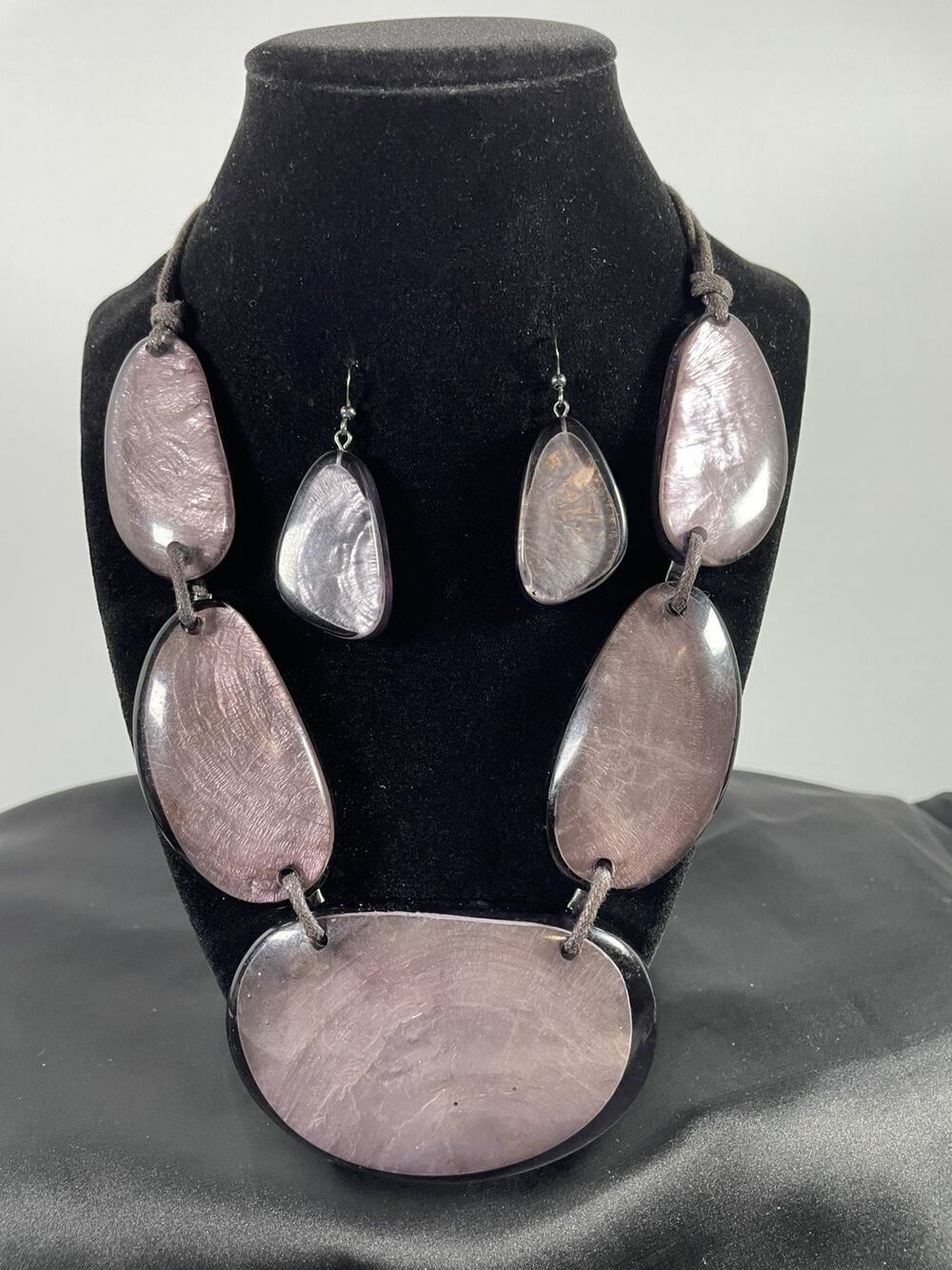 Resin Statement Necklace 18” with earrings. Created for Macy's, Purple